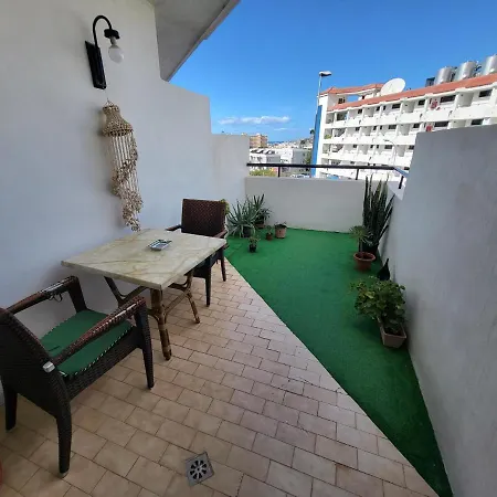 Summerland Apartament